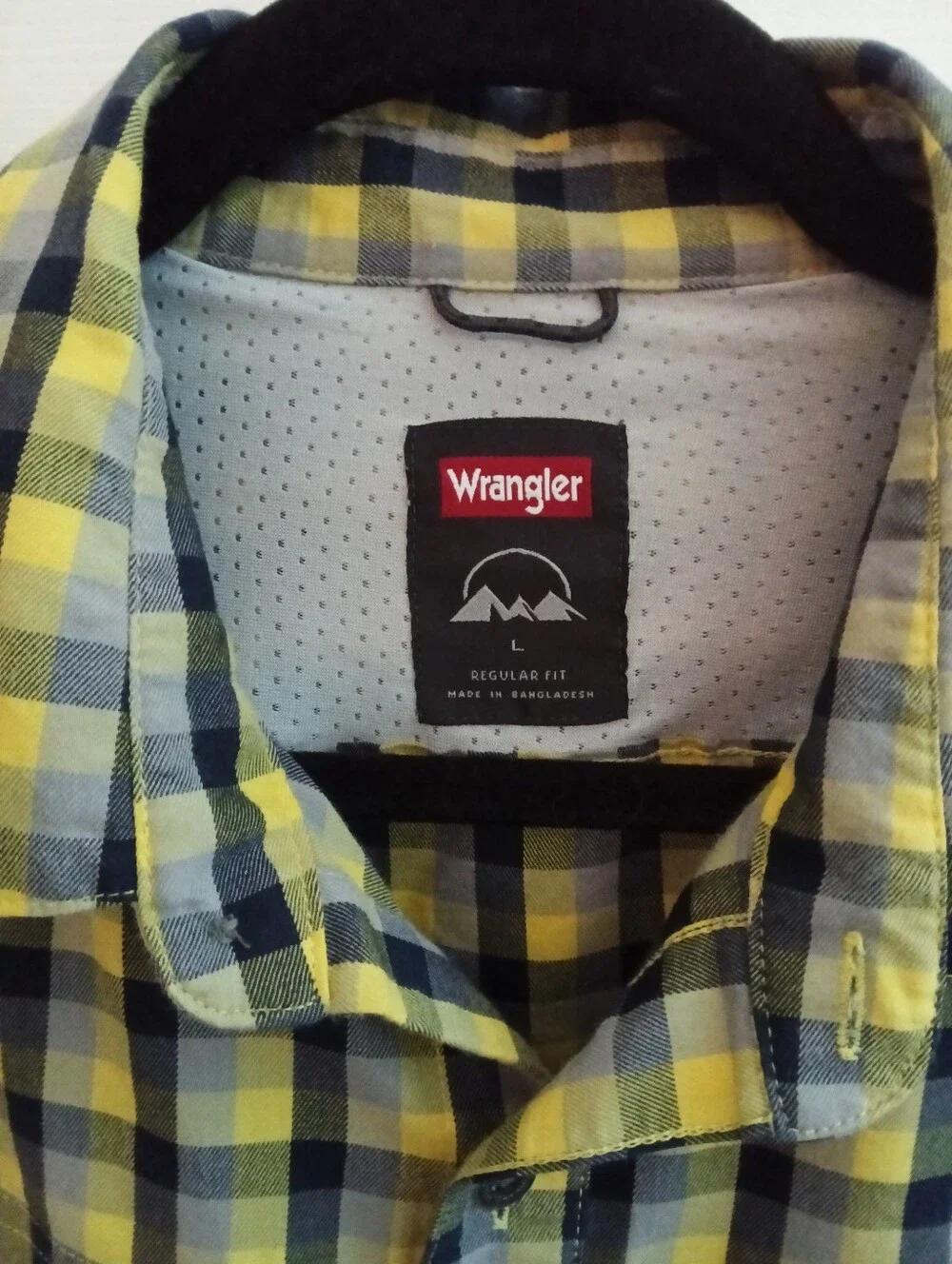 Wrangler Men's Large Plaid Regular Fit Outdoor Shirt Yellow/Black